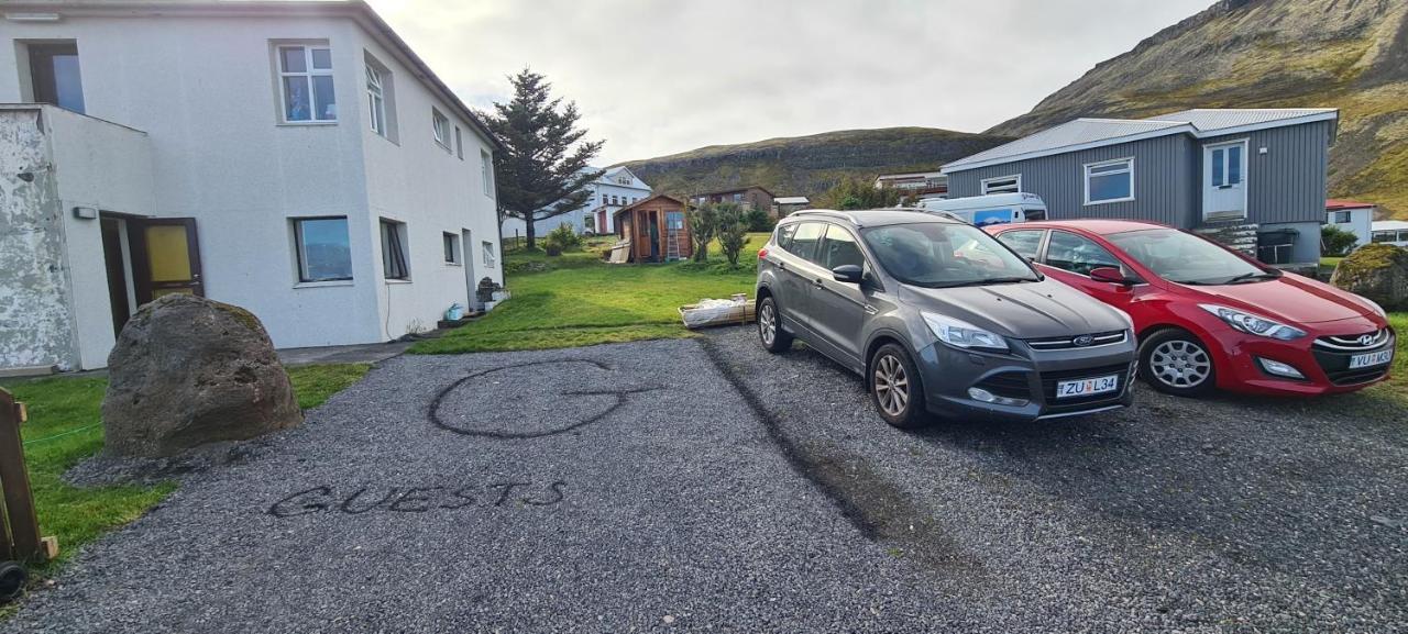 Grund In Olafsvik Lejlighed Eksteriør billede